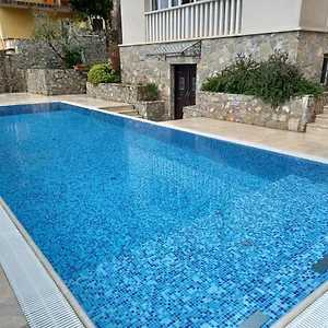 4* Hotel Abalone